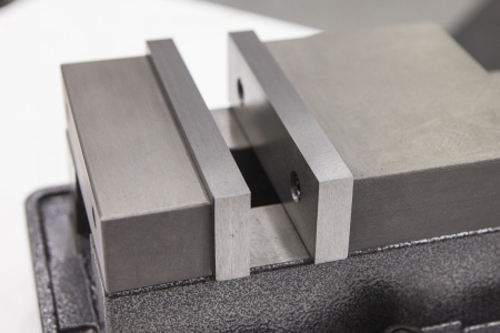 Тиски станочные Stalex QM16160